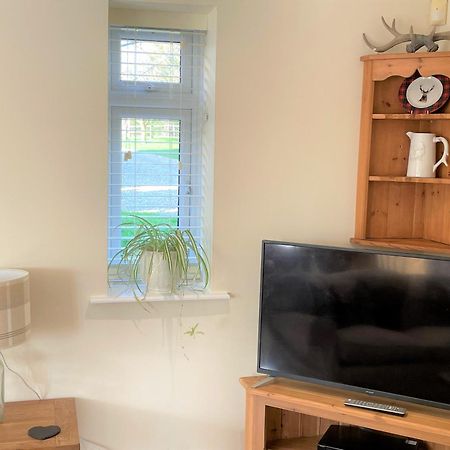 Bridge Farm Holiday Cottages 克哈尼伯尼 外观 照片