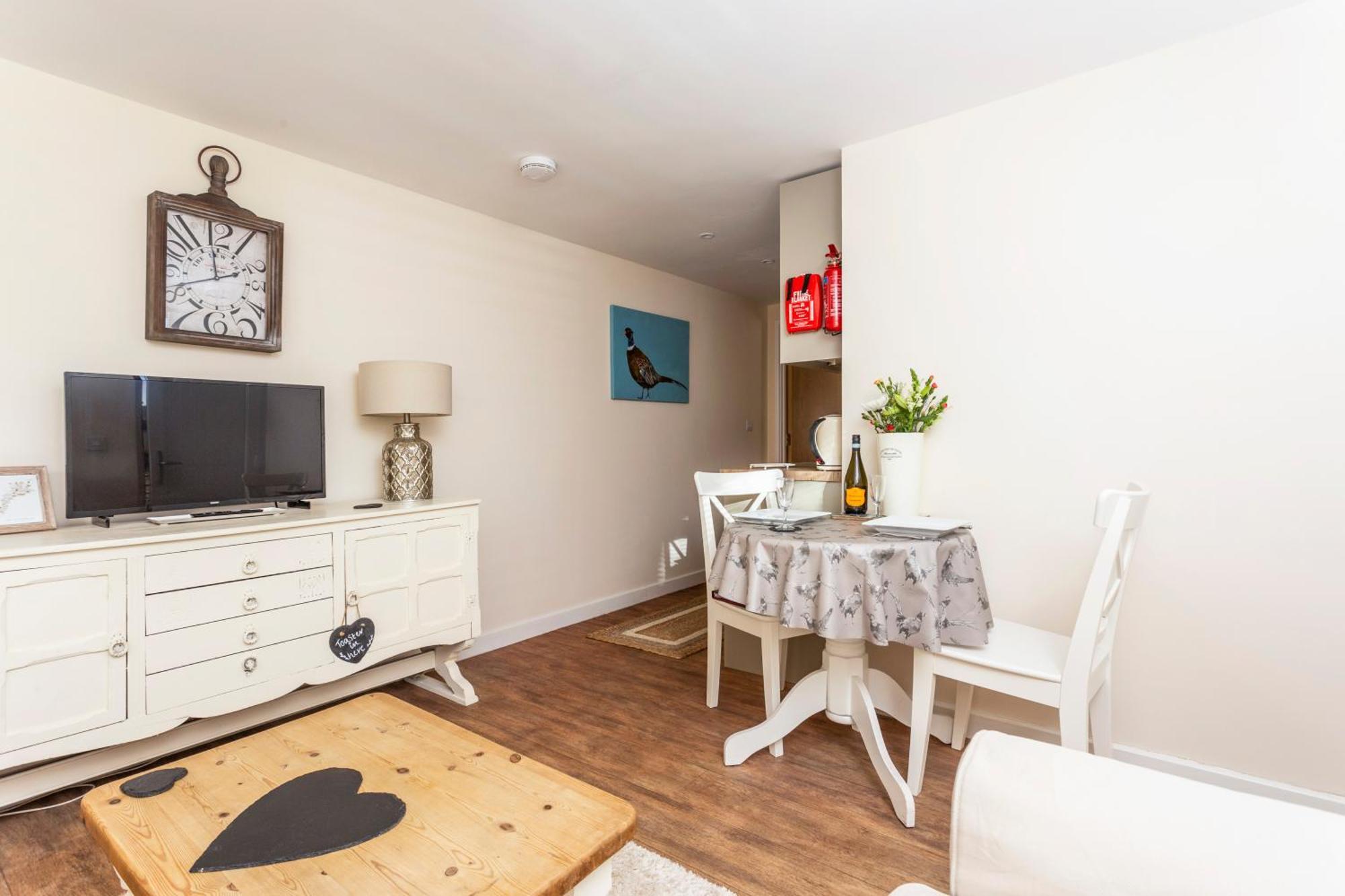 Bridge Farm Holiday Cottages 克哈尼伯尼 客房 照片