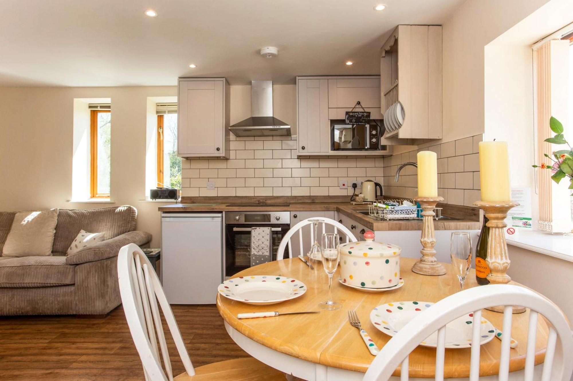 Bridge Farm Holiday Cottages 克哈尼伯尼 客房 照片